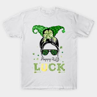 Women Happy Go Lucky Shamrock St Patrick's Day T-Shirt